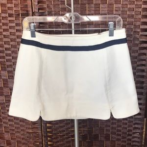 Juicy Couture mini skirt size 4 off-white
